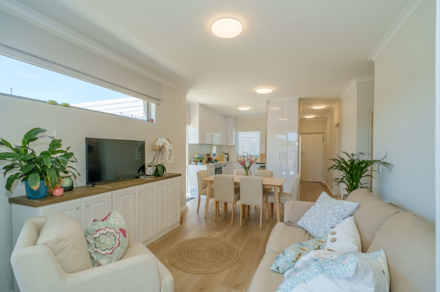 2 Bedroom Property for Sale in Kommetjie Western Cape